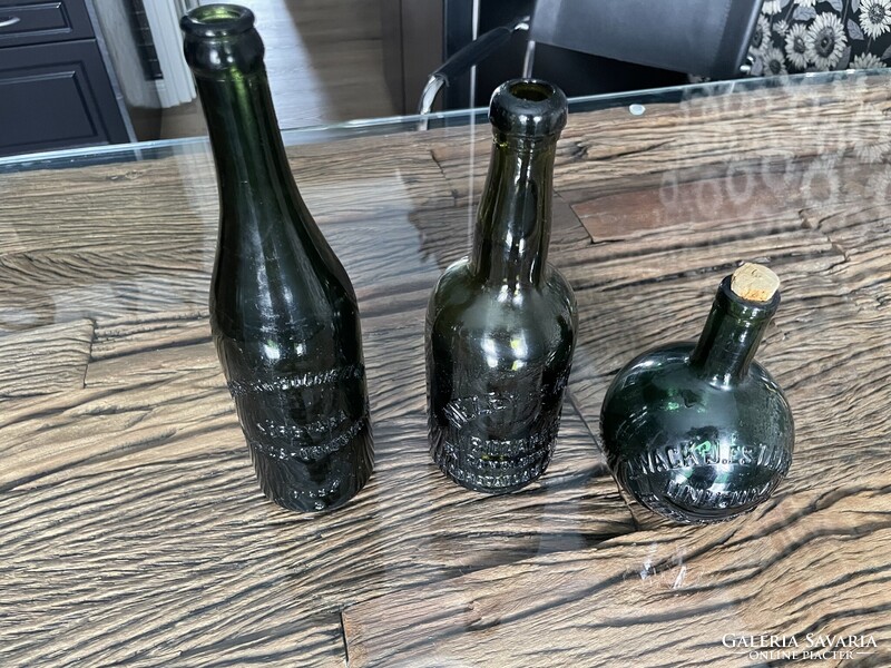 Régi dombornyomott sörös / likőrös üvegpalack szett (3 db) – Zwack Unicum, Mezey, Schönborn-Buchheim