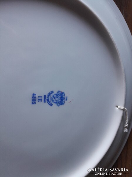 Porcelán Népi tányér falra akasztható 3 db a licit az egészre vonatkozik.