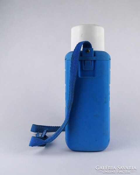 1W271 Isotherm 1000 szigetelt termosz kulacs, 1 liter, Made in Italy