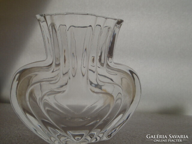 Gyönyörű, vintage  SKRUF Royal Krona 100% ólomkristály üvegváza Lars Hellstentől.
