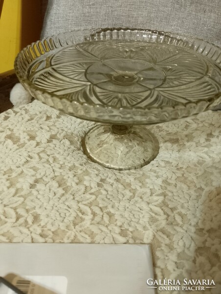 Üveg talpas torta tál