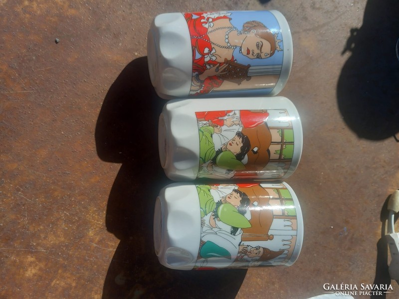 Zsolnay mese jellenetes  bögrék