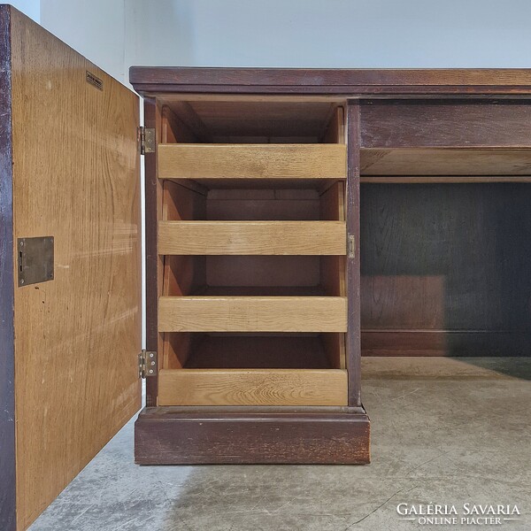 Eredeti jelzett, bécsi bauhaus íróasztal, tömör tölgy