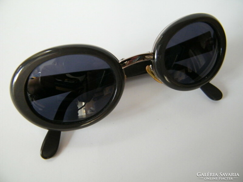 Retró Giorgio Armani 945 napszemüveg