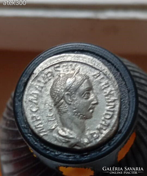 Severus Aleaxander római ezüst dénár,extra tartásban.