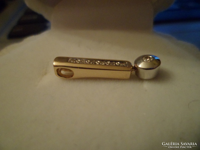 14K buton arany medál