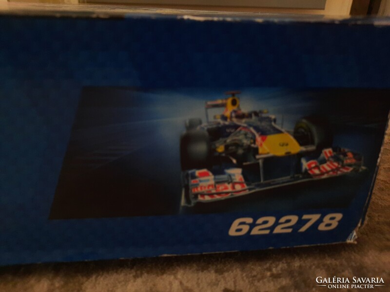 CARRERA GO 62278 RED BULL VILÁGBAJNOK autóverseny 2012. évi