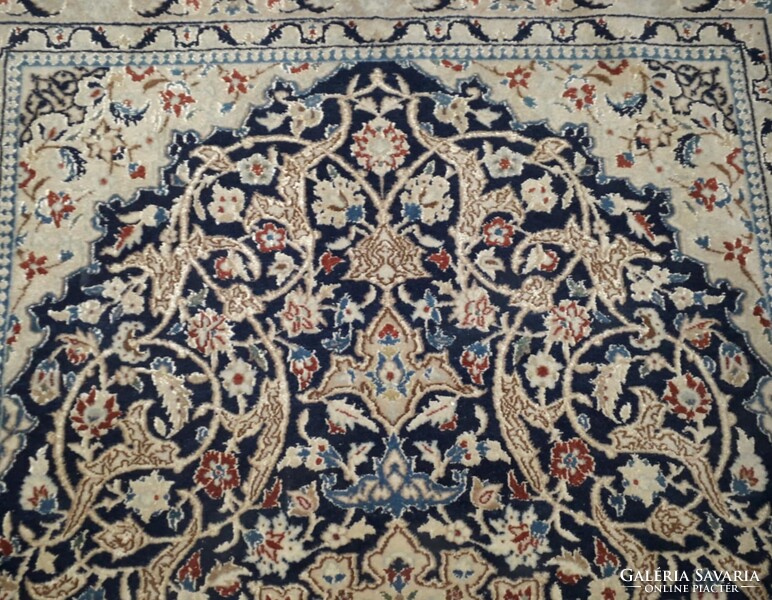 3 db. Nain selyem szőnyeg. / Irán