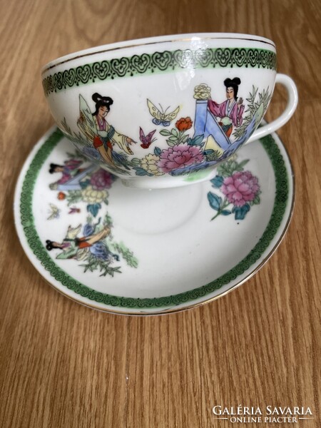 Álomszép  Kinai jelenetes teás csésze tányérral.