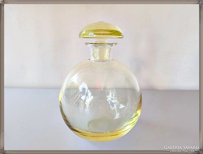 Moser Culbuto, yellow-colored decanter, lead-free crystal bottle