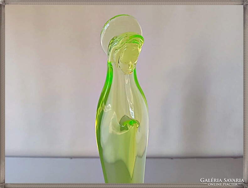 Rare, collectible, italian Seguso Murano Muranoi uranium glass Virgin Mary