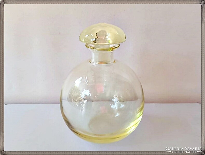 Moser Culbuto, yellow-colored decanter, lead-free crystal bottle