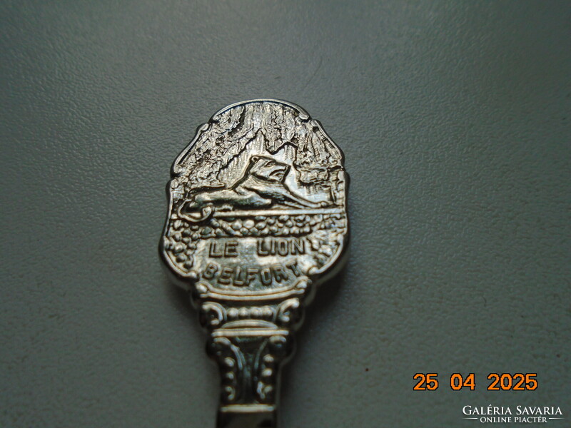 A Belforti oroszlán (Le lion de Belfort) vintage souvenir kiskanál