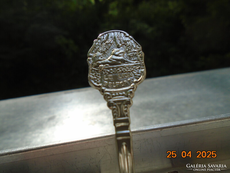 A Belforti oroszlán (Le lion de Belfort) vintage souvenir kiskanál