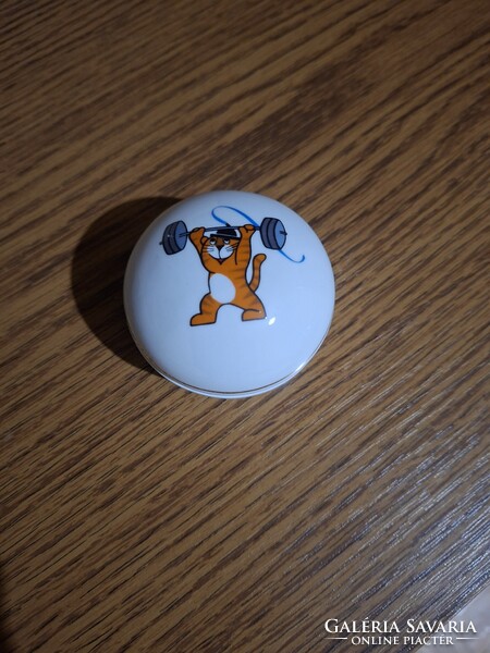 Alföldi porcelán 88-as szöuli olimpia kabalaállatával mintázott ékszertartó.