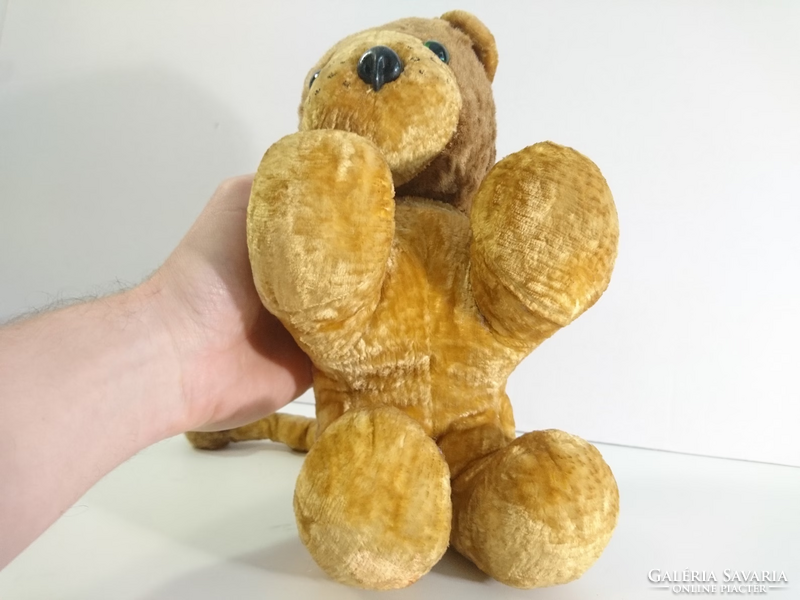 Vintage plüss oroszlán zöld üvegszemekkel kb. az 1960-as évekből