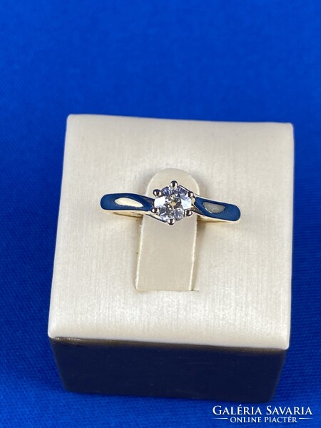 Sárga arany gyűrű 0,50 ct. Briliáns kővel!