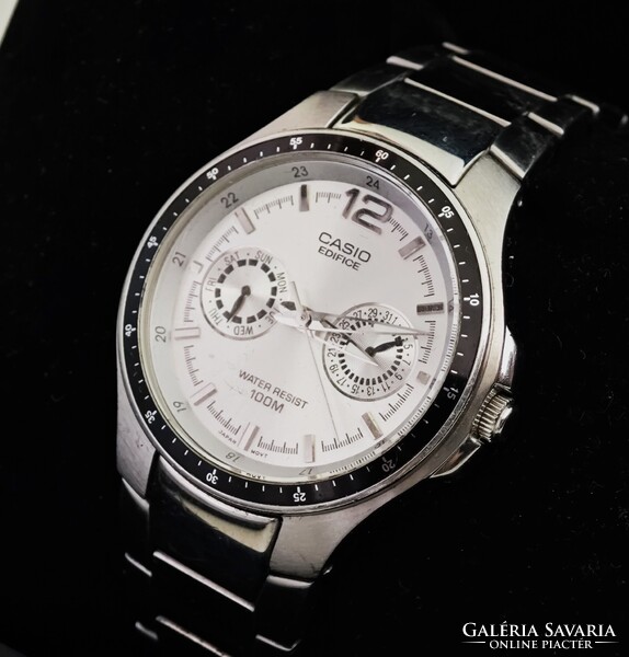 Jó állapotú Casio EF-310