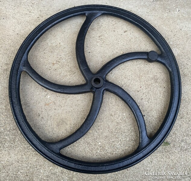 Öntöttvas kútkerék, daráló kerék (65 cm és 14 kg)