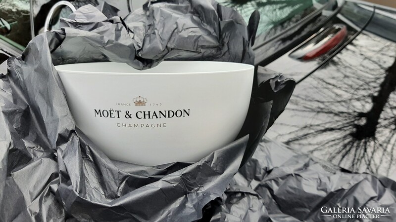 MOËT & CHANDON pezsgőhűtő veder – Limitált kiadás „Great Bubble” modell az Ice Impérial sorozatból