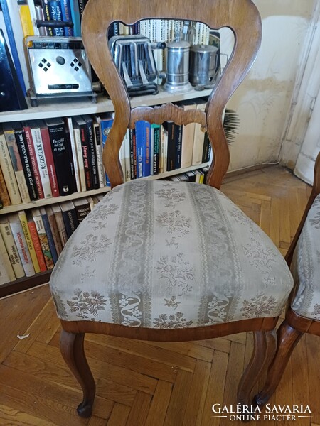 2 db antik szék (Louis-Philippe stílus)