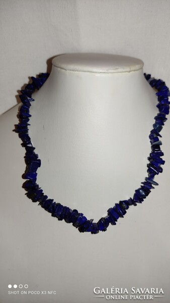 Kék ásvány nyaklánc lapis lazuli?