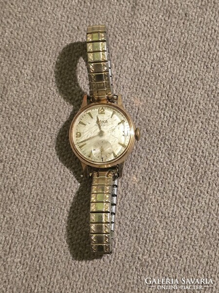 Arany Doxa női karóra