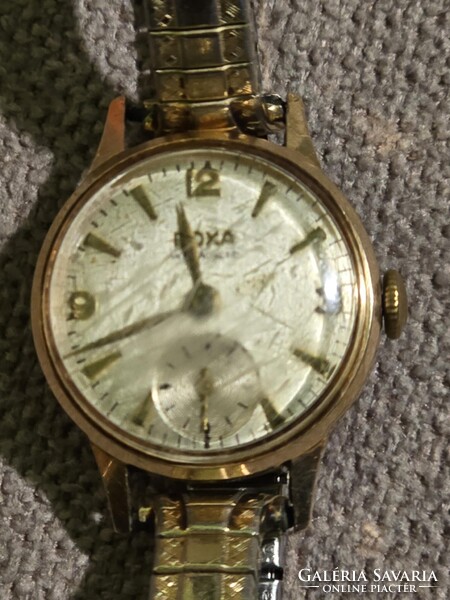 Arany Doxa női karóra