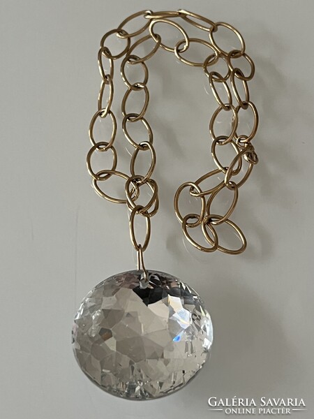 Hatalmas csiszolt kristály medálos nyaklánc, medál 4,8 cm átmérőjű