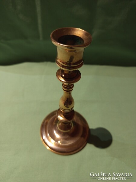 Skandináv sárgaréz gyertyatartó