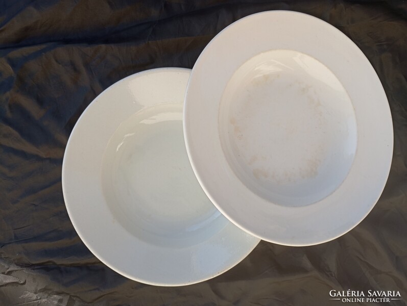 Retro Zsolnay porcelán mély tányér