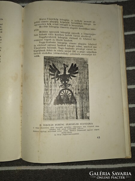 Dr. Széll Sándor: Városaink neve, címere és lobogója. Történeti és heraldikai tanulmány (Bp.) 1941.
