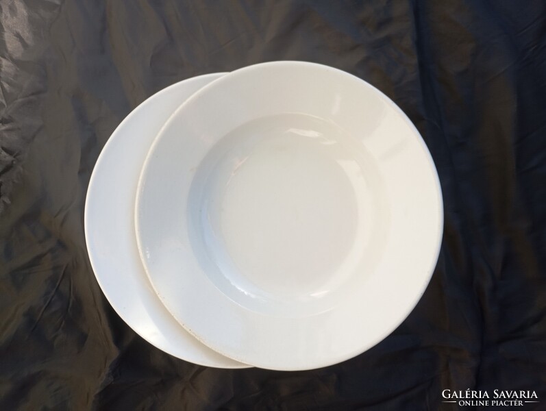 Retro Zsolnay porcelán mély tányér