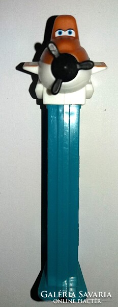 Retro PEZ CUKORKATARTÓ ADAGOLÓ -REPCSIK DISNEY PIXAR - Dusty Crophopper figura a képek szerint
