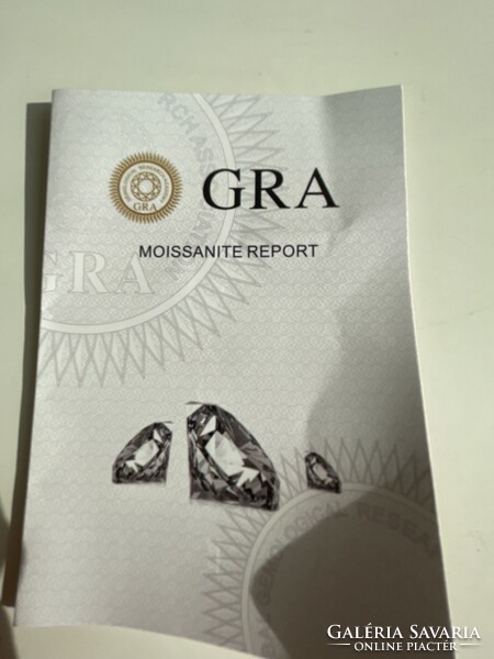 Széles moissanite gyémánt gyűrű ezüst foglalatban