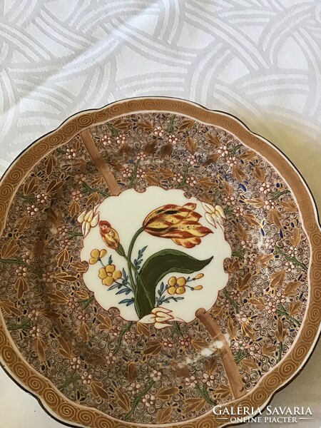 Fischer Vilmos cubas  tányérok ès váza