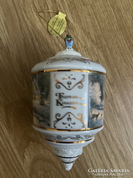 Gyönyörű fehér színű,  üveg karácsonyfa dísz, nem volt használva.