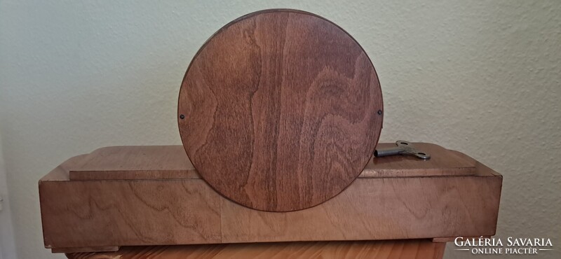 MOM Art deco kandalló óra