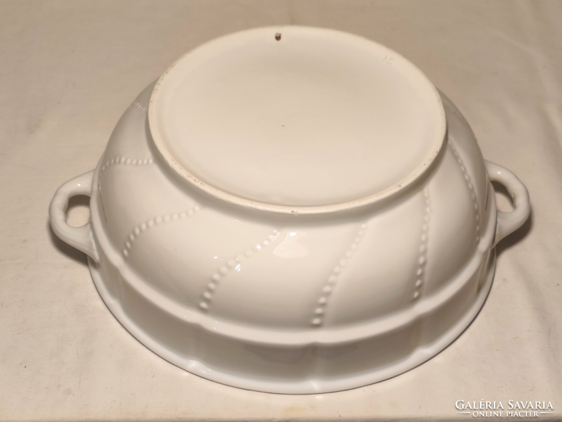 Füles porcelán tál