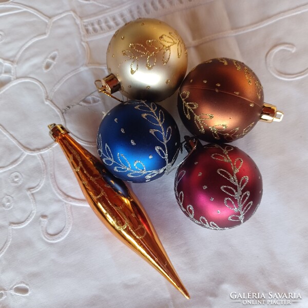 Karácsonyfadísz- műanyag 5 db