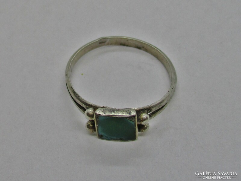 Ezüst gyűrű, zöld zománccal kézműves darab