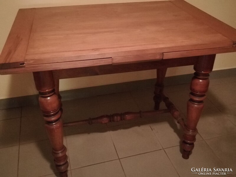 Régi ónémet ebédlőasztal