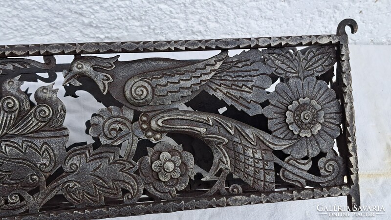 Kovácsoltvas virágtartó eladó ! Règi ! Kézi munka !