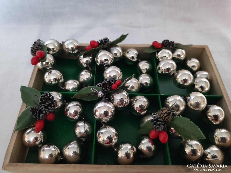 Retró gablonzi karácsonyfa díszek