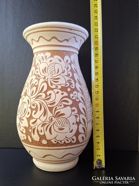 Korondi kerámia váza 21 cm magas