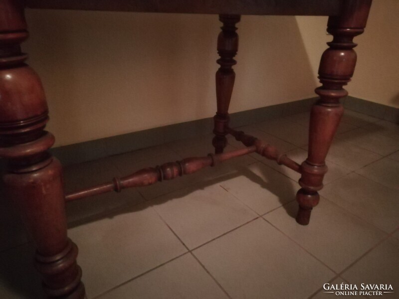 Régi ónémet ebédlőasztal