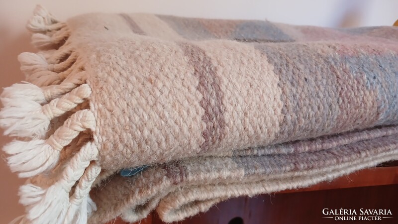 Retró Békésszentandrási kézi szövésű szőnyeg