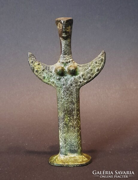 Régi bronz szobor 1.- Ft-ról!!!