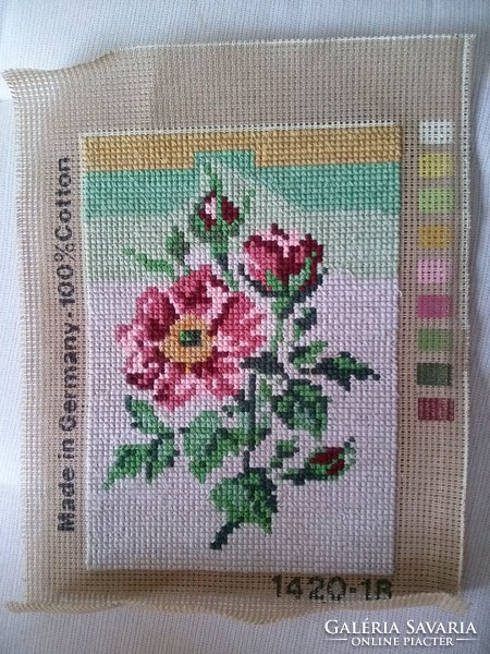 Gobelin jellegű keresztszemes kézimunka, hibátlan