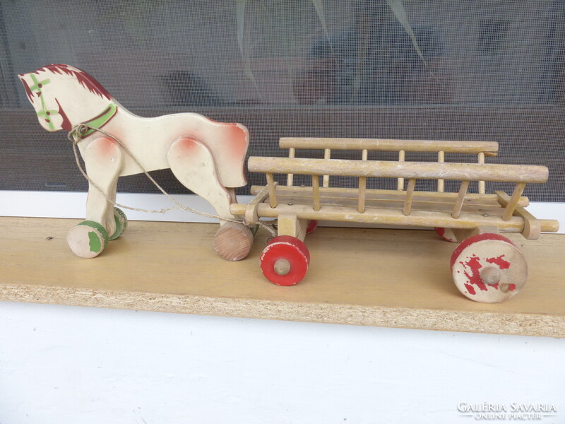 Régi gyerek játék - lovas szekér fából